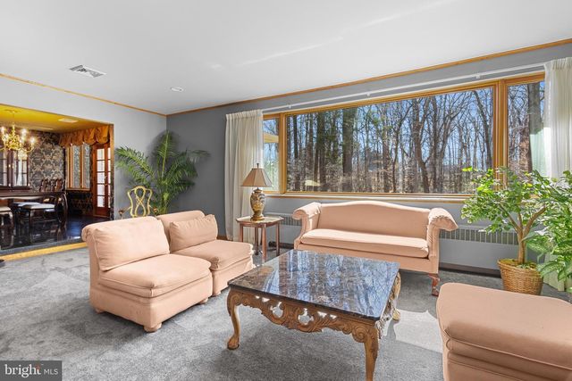 107 WALNUT RIDGE RD, Wilmington, DE 19807