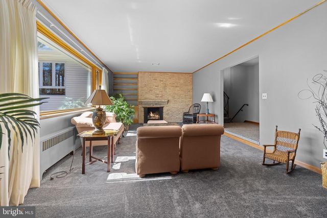 107 WALNUT RIDGE RD, Wilmington, DE 19807