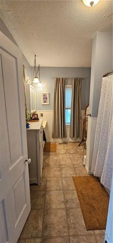 700 Broad Street, Waverly, MO 64096