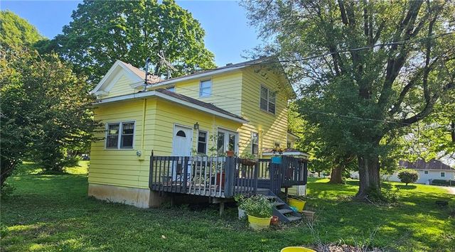 700 Broad Street, Waverly, MO 64096