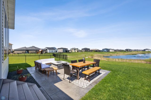1991 69th Avenue S, Fargo, ND 58104