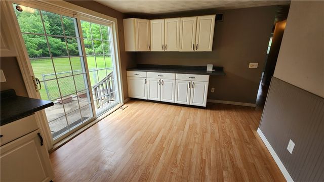 7383 Lakeside Road, Ontario, NY 14519