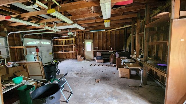 7383 Lakeside Road, Ontario, NY 14519