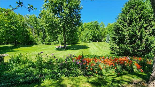 7383 Lakeside Road, Ontario, NY 14519