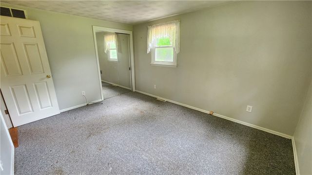 7383 Lakeside Road, Ontario, NY 14519