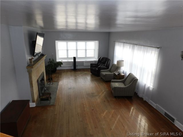 14716 McBride Bluff Road, Shoals, IN 47581