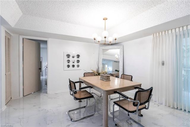 550 Teryl RD 2302, Naples, FL 34112
