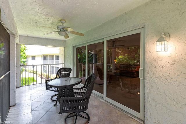 550 Teryl RD 2302, Naples, FL 34112