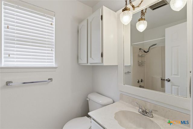 1917 Nevada Street, San Marcos, TX 78666