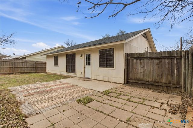 1917 Nevada Street, San Marcos, TX 78666