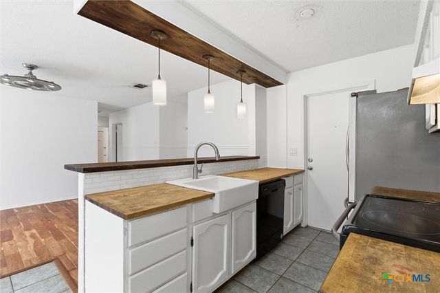 1917 Nevada Street, San Marcos, TX 78666