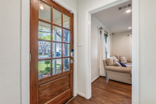 6032 Worth Street, Dallas, TX 75214