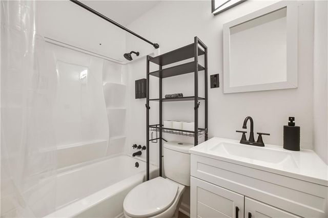 951 Lawton Street SW, Atlanta, GA 30310