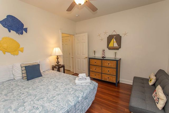 4861 Luster Leaf Cir Apt 301, Myrtle Beach, SC 29577