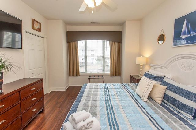 4861 Luster Leaf Cir Apt 301, Myrtle Beach, SC 29577