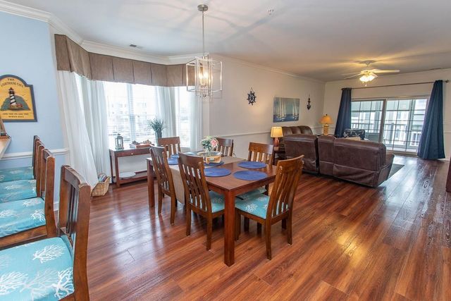 4861 Luster Leaf Cir Apt 301, Myrtle Beach, SC 29577