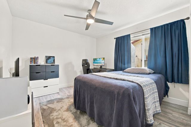 626 NW 100th Way, Coral Springs, FL 33071