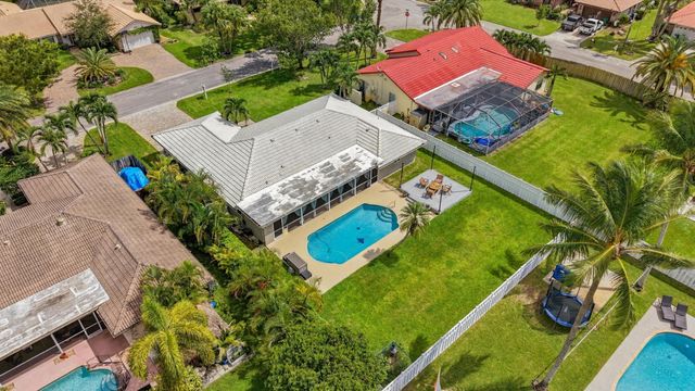 626 NW 100th Way, Coral Springs, FL 33071