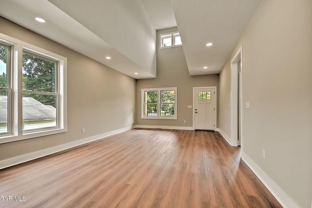 463 Magnolia Drive, Bristol, VA 24201