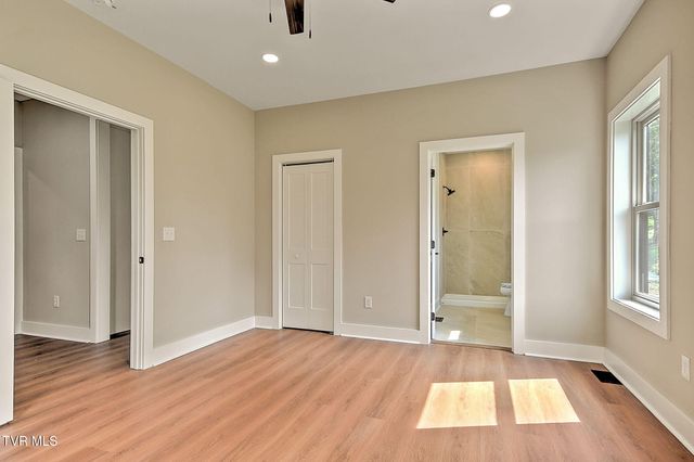463 Magnolia Drive, Bristol, VA 24201