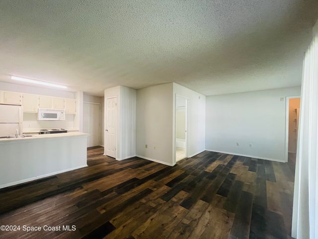 225 S Tropical Trail 722, Merritt Island, FL 32952