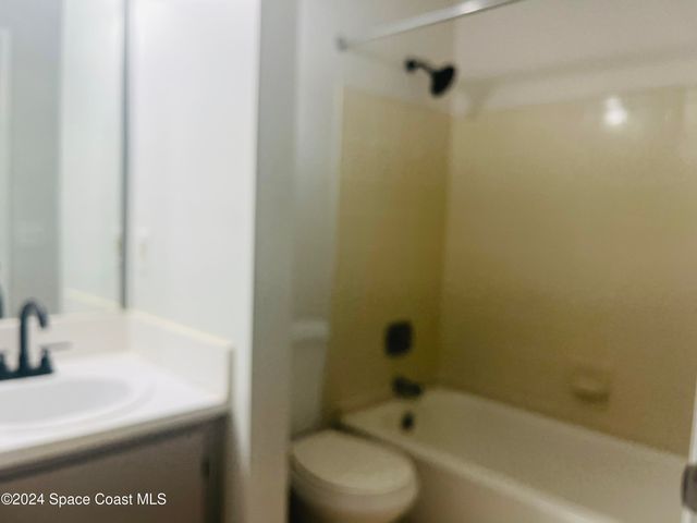 225 S Tropical Trail 722, Merritt Island, FL 32952