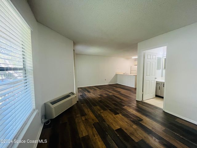 225 S Tropical Trail 722, Merritt Island, FL 32952