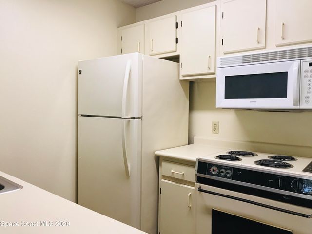 225 S Tropical Trail 722, Merritt Island, FL 32952