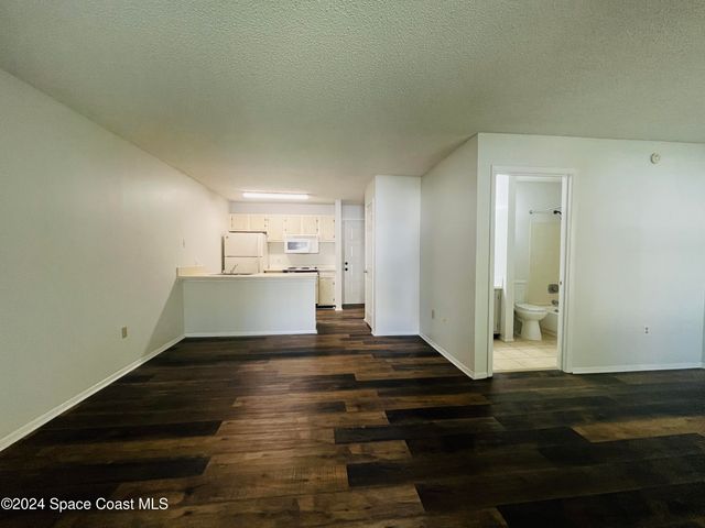 225 S Tropical Trail 722, Merritt Island, FL 32952