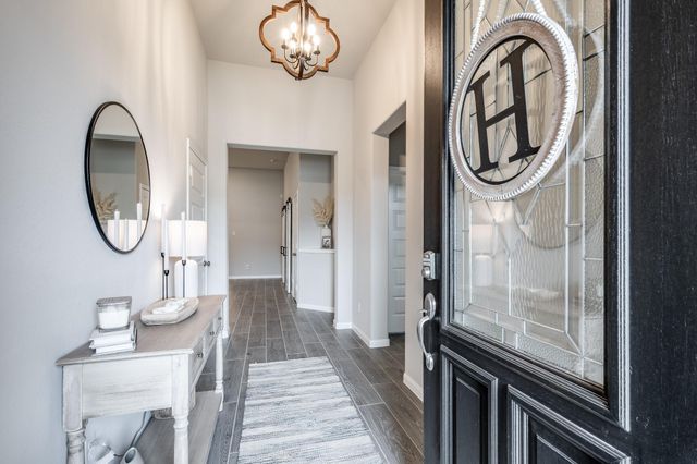 15359 Spring Lake Avenue, Mont Belvieu, TX 77523