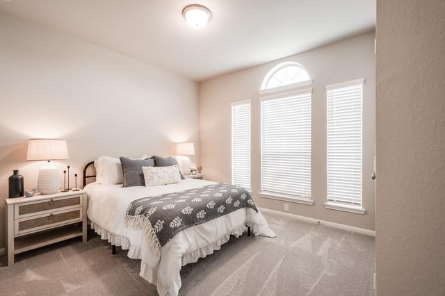 15359 Spring Lake Avenue, Mont Belvieu, TX 77523