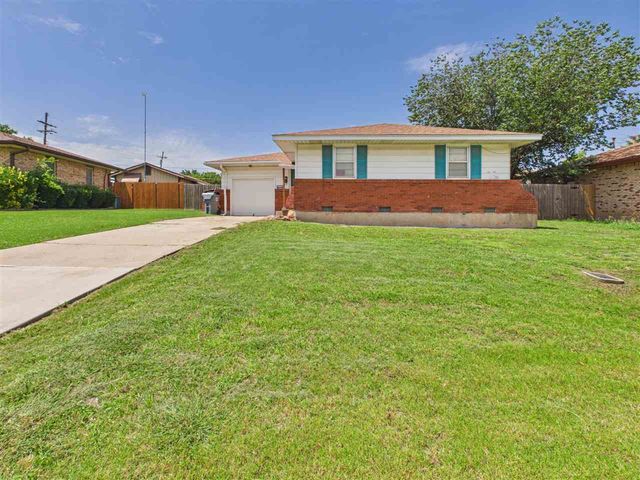 5209 NW Liberty Ave, Lawton, OK 73505