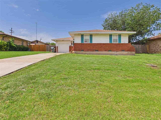 5209 NW Liberty Ave, Lawton, OK 73505