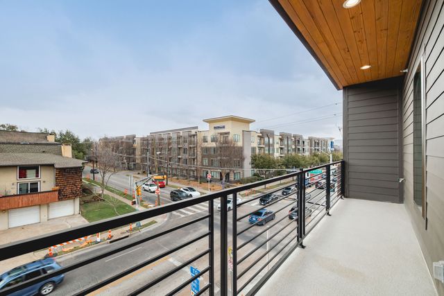 3053 Wycliff Avenue 201, Dallas, TX 75219
