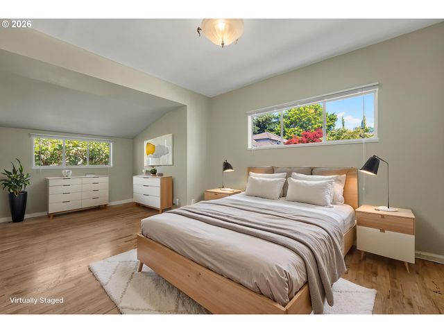 3545 Sw 90TH Ave, Portland, OR 97225