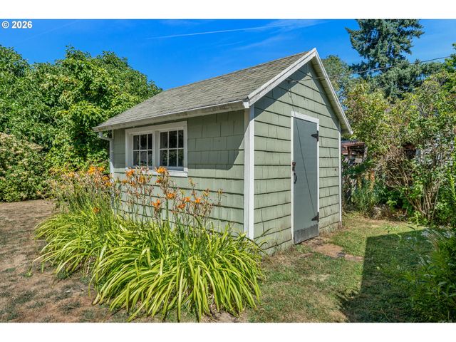 3545 Sw 90TH Ave, Portland, OR 97225