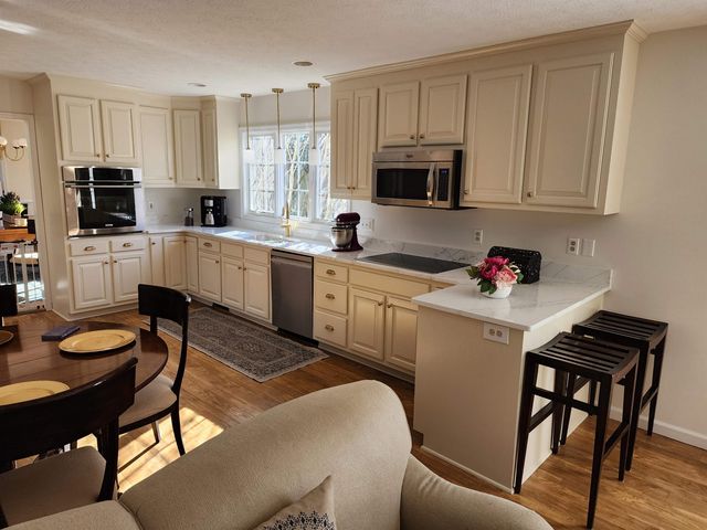 100 BUCKINGHAM PL, Waynesboro, VA 22980