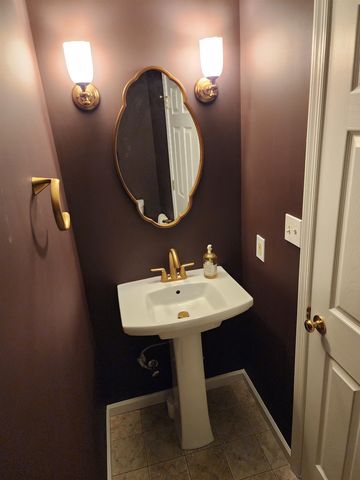 100 BUCKINGHAM PL, Waynesboro, VA 22980