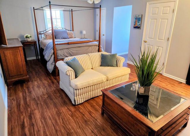 100 BUCKINGHAM PL, Waynesboro, VA 22980