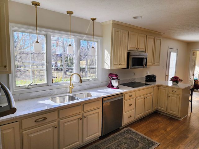 100 BUCKINGHAM PL, Waynesboro, VA 22980