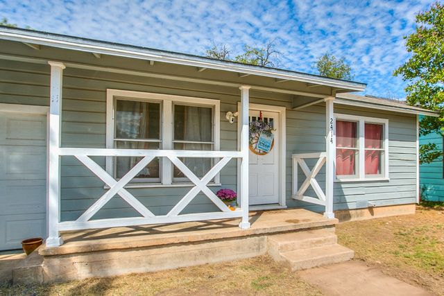 2414 Chestnut St, San Angelo, TX 76901