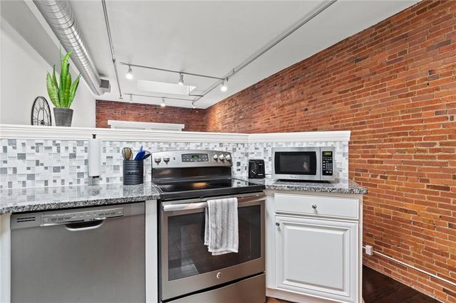 700 Broadway Boulevard 508, Kansas City, MO 64105