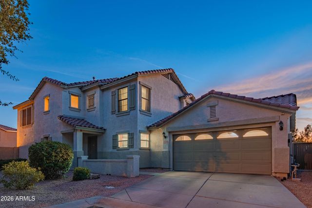 1075 E PARKVIEW Court