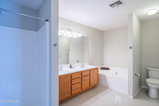 1075 E PARKVIEW Court, Gilbert, AZ 85295