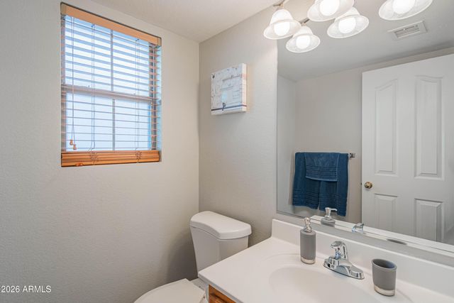 1075 E PARKVIEW Court, Gilbert, AZ 85295