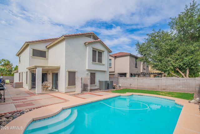 1075 E PARKVIEW Court, Gilbert, AZ 85295