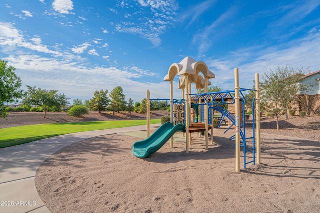 1075 E PARKVIEW Court, Gilbert, AZ 85295