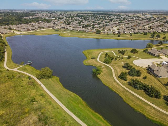 9008 Wild Rose Lane, Cross Roads, TX 76227