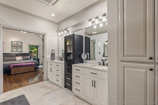4103 Cedarwood Avenue, Sand Springs, OK 74063