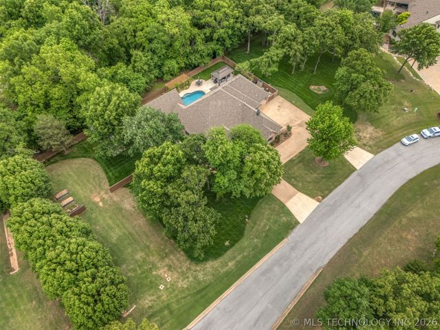 4103 Cedarwood Avenue, Sand Springs, OK 74063